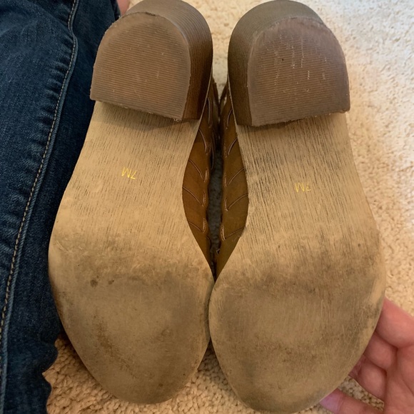 Guess Ankle boots Size 7 - Picture 3 of 3